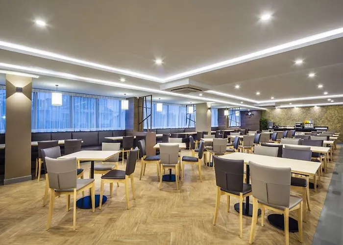 Hotel Livotel Hua Mak Bangkok