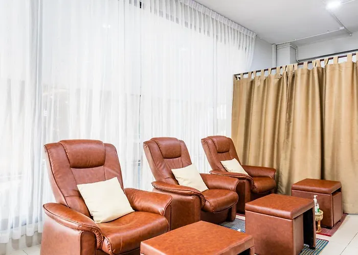 Hotel Livotel Hua Mak 4*
